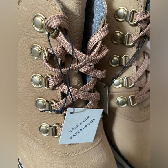 COLE HAAN • Nantucket Rugged Hiker Bootie • Women’s - Picture 10 of 13